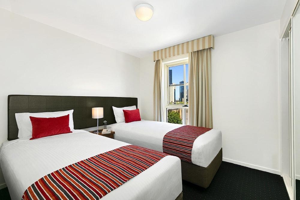 Melbourne Carlton Central Apartment Hotel