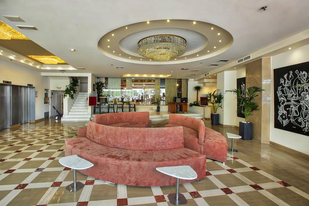 Capsis Astoria Heraklion Hotel