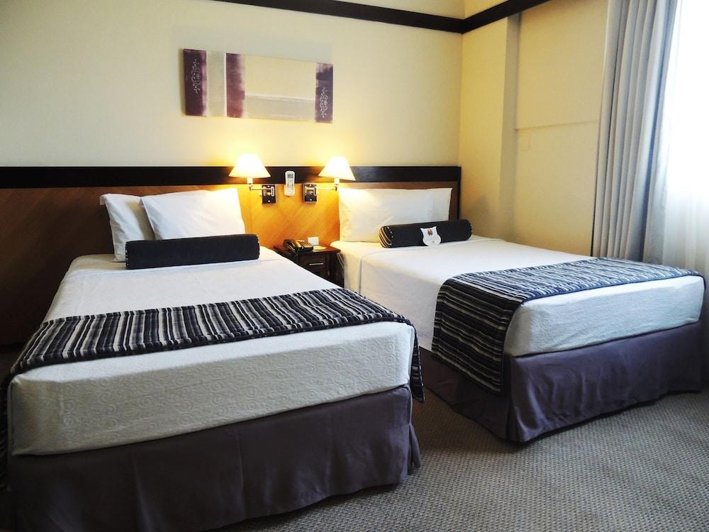 Quality Suites Alphaville