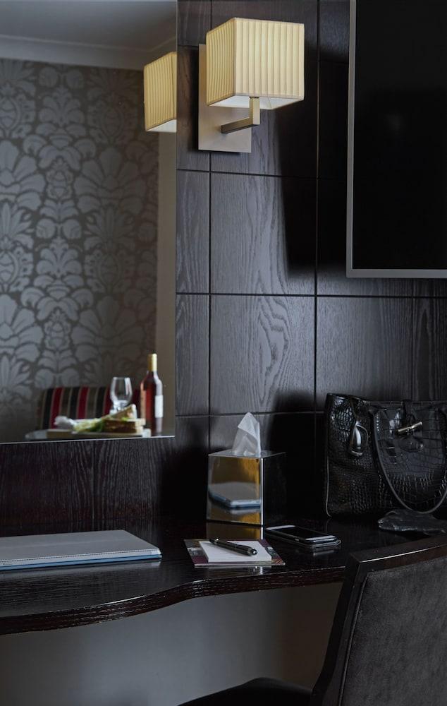 Old Palace Lodge Hotel