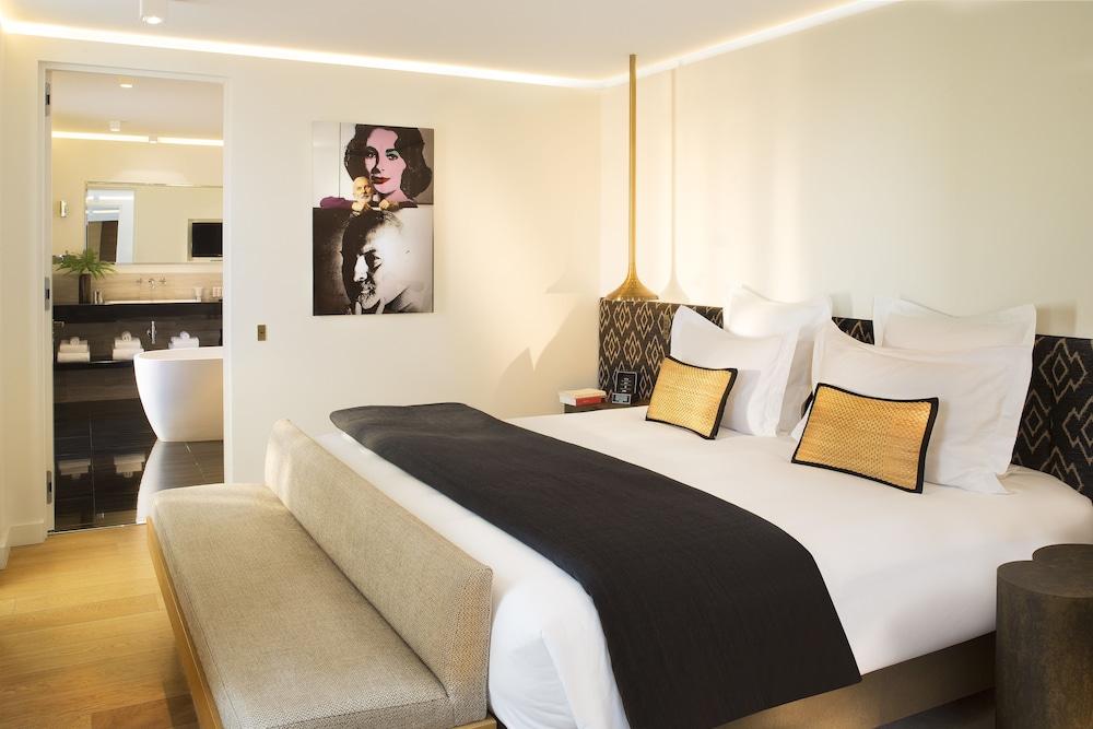 Hotel Marignan Champs - Elysées