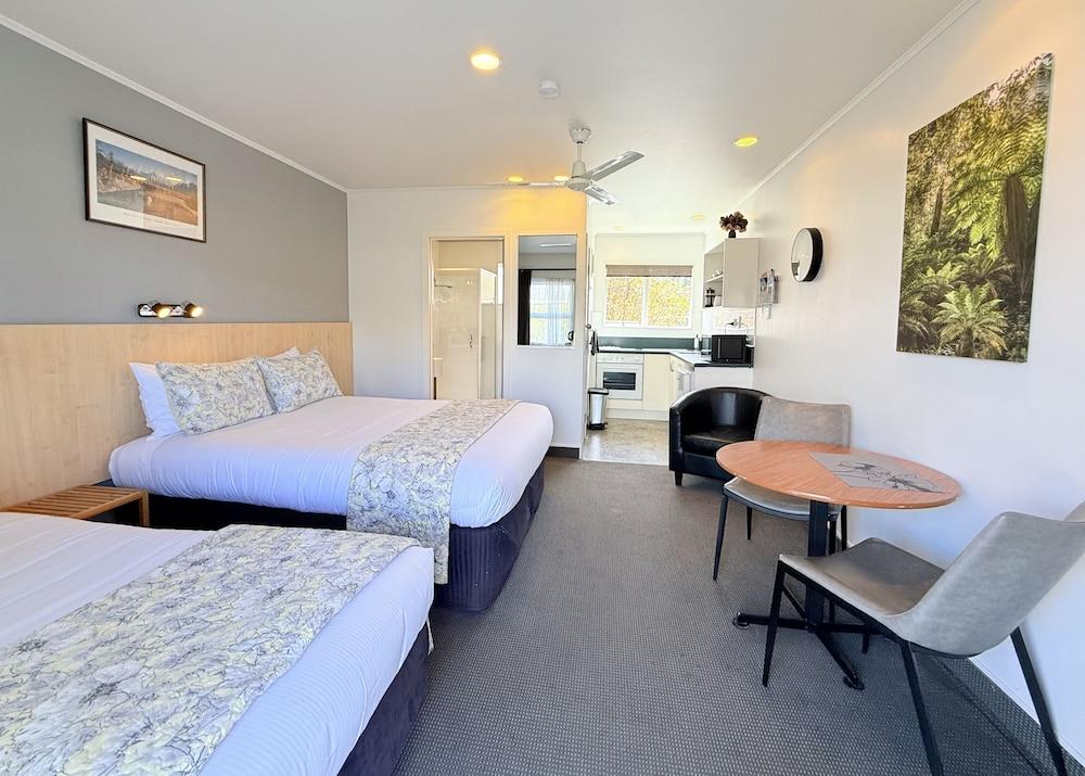 ASURE Fountain Resort Motel