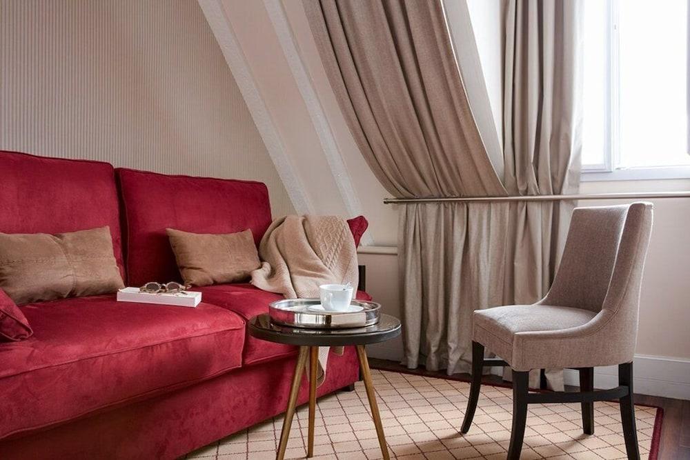 Hôtel Serotel Lutèce