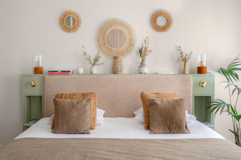 Pepper & Paper Apartments