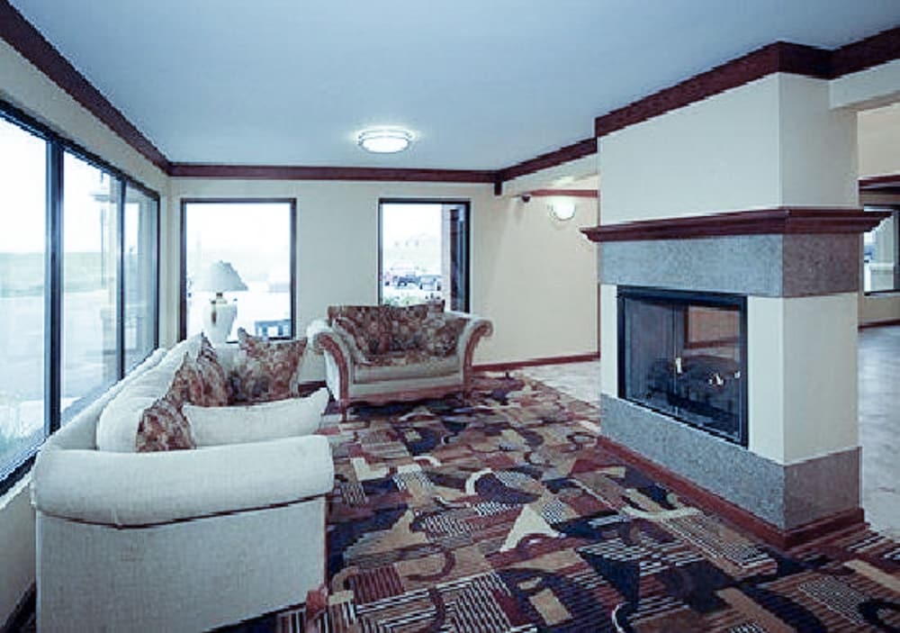 Baymont by Wyndham Greenfield