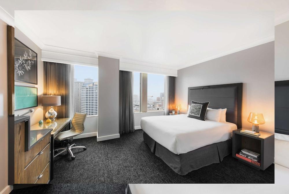 Hilton Motif Seattle