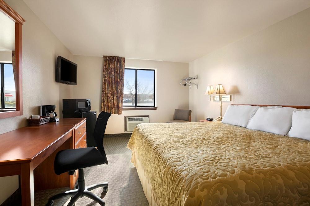 Super 8 by Wyndham Coeur d'Alene