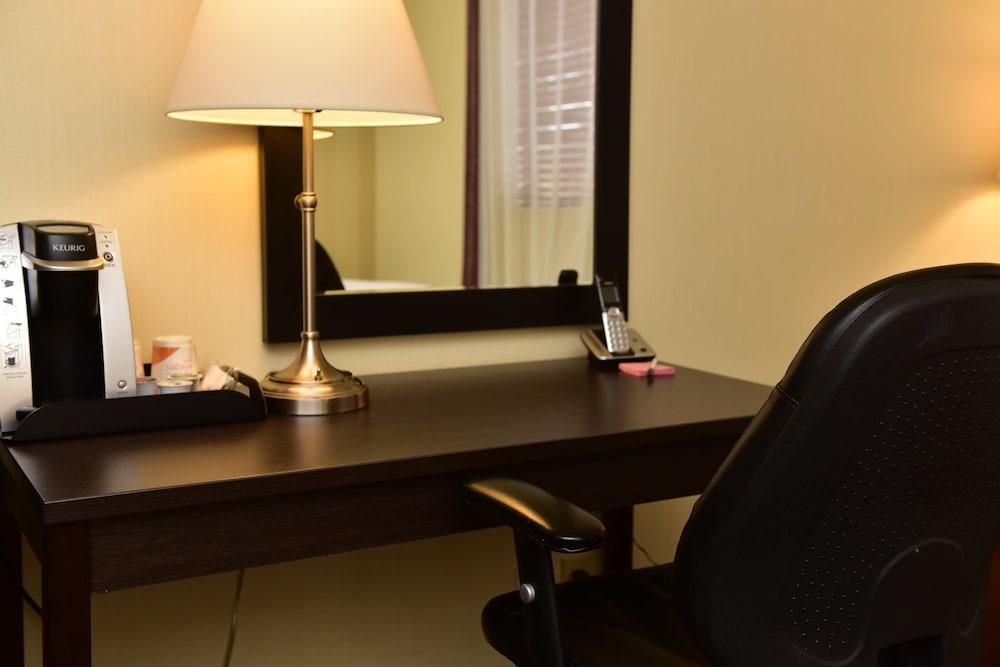 Quality Inn and Conference Centre