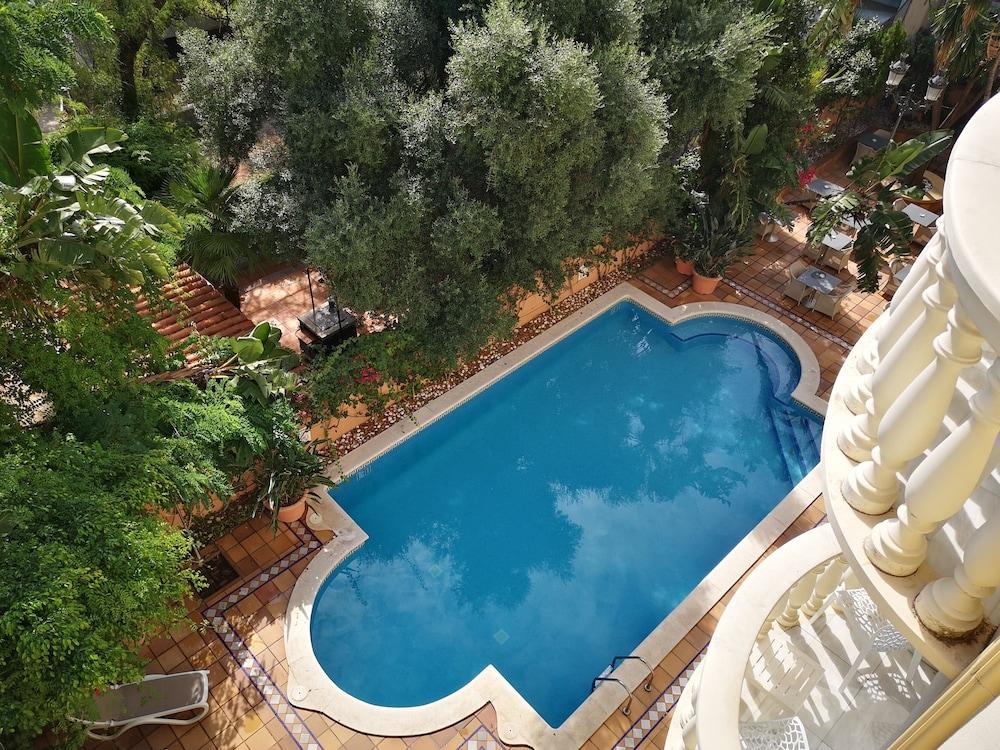 Hotel URH Sitges Playa