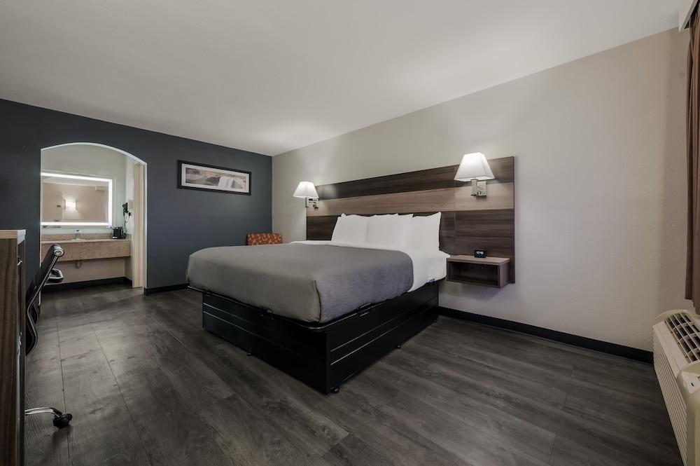 Quality Inn Gadsden – Attalla