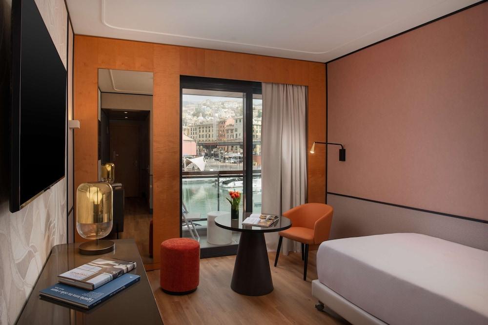 NH Collection Genova Marina