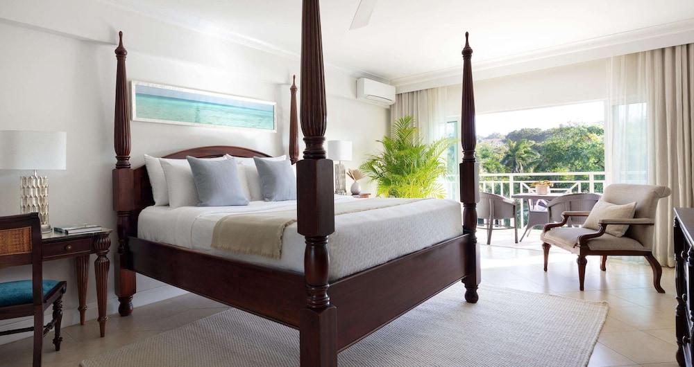 Sandals Ochi - ALL INCLUSIVE Couples Only