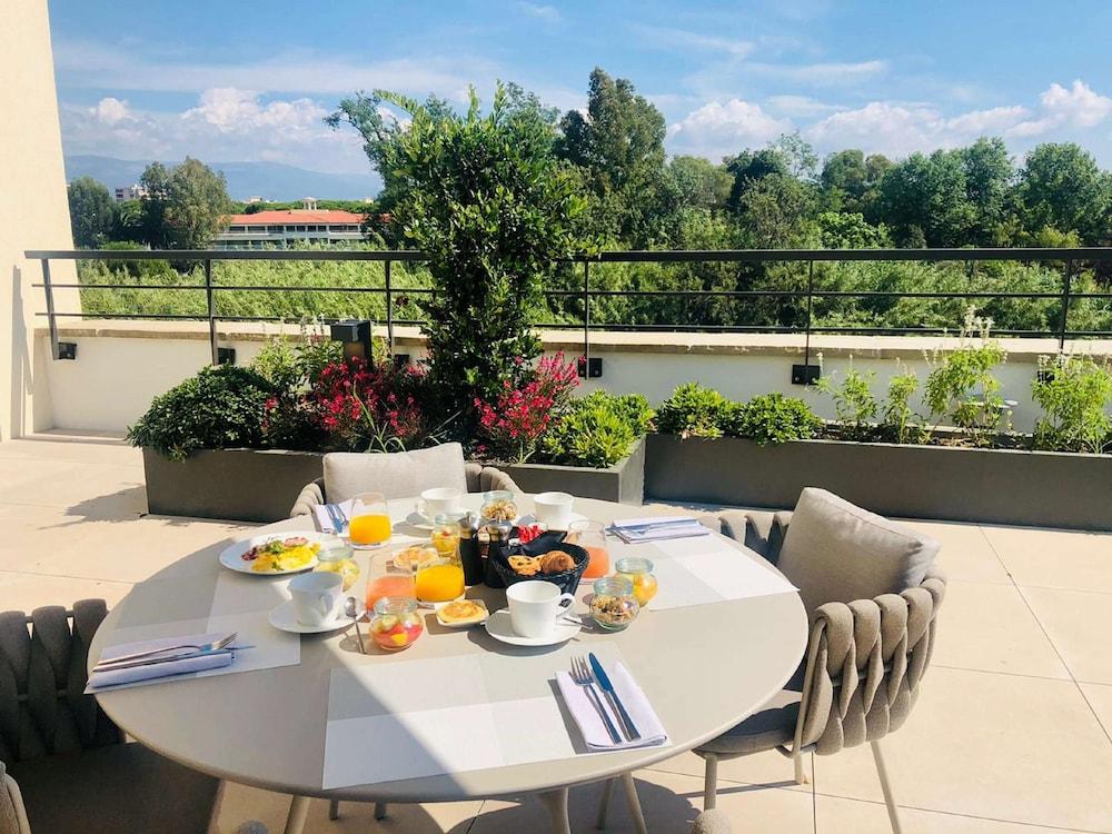 Ilot du Golf, BW Premier Collection