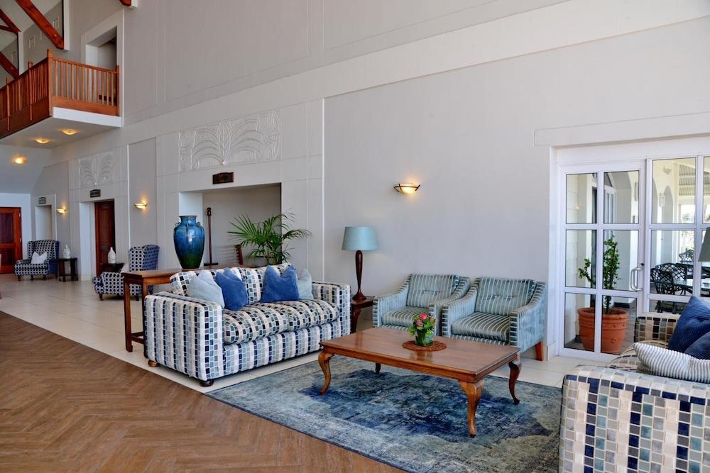 Courtyard Hotel Gqeberha