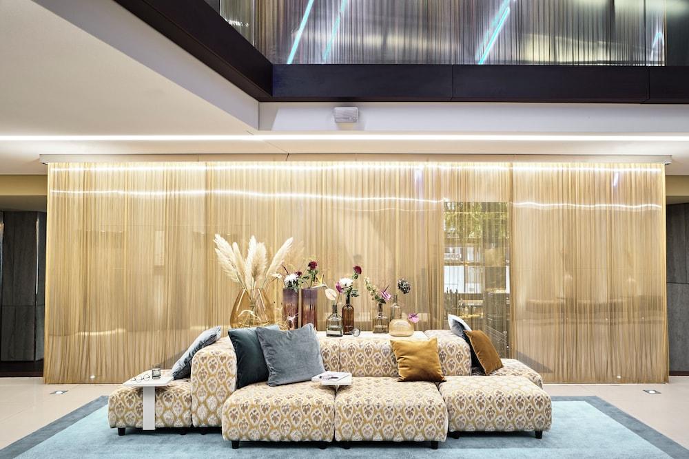 SIDE, a Member of Design Hotels