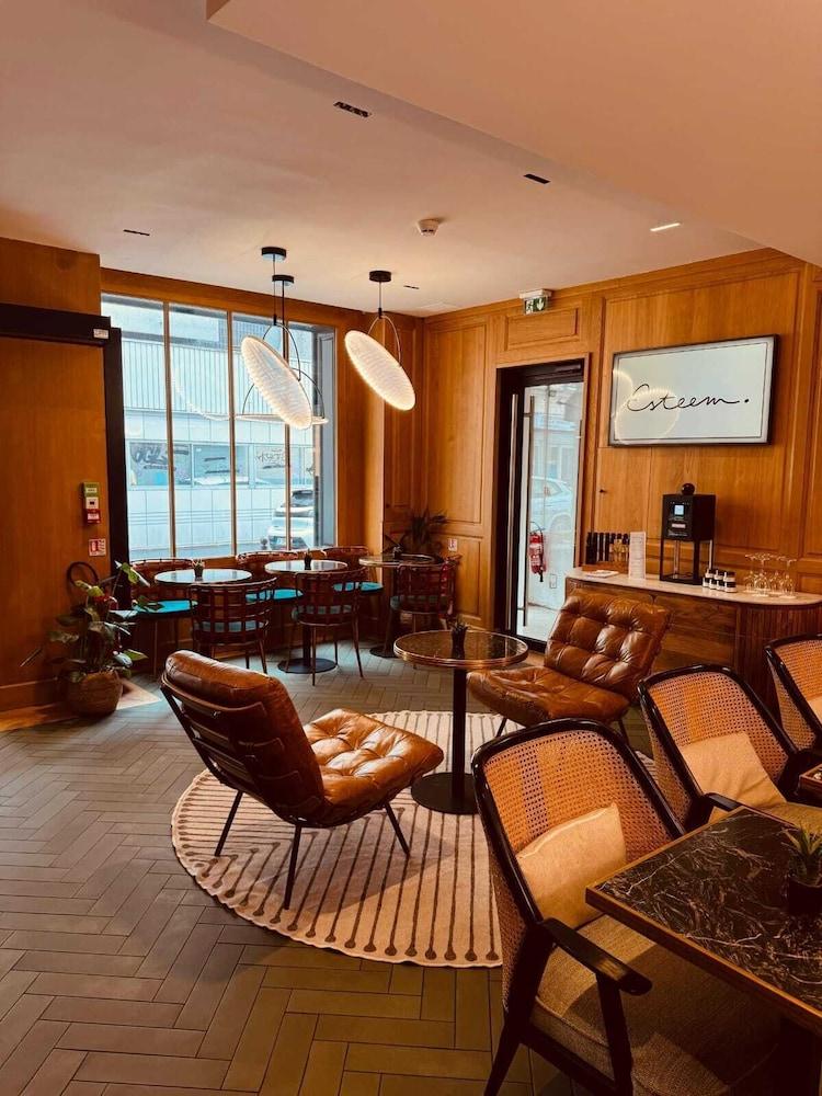 Hotel Esteem Tour Eiffel