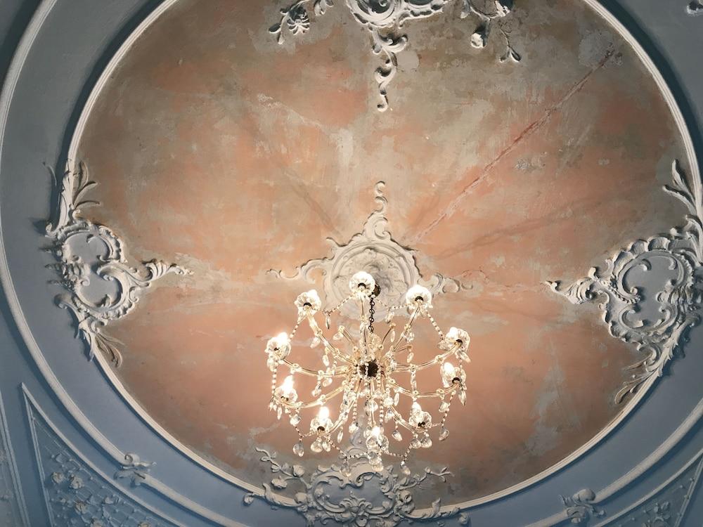 SmartHotel Mystique self check-in