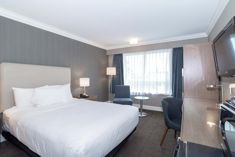 Sandman Hotel Langley