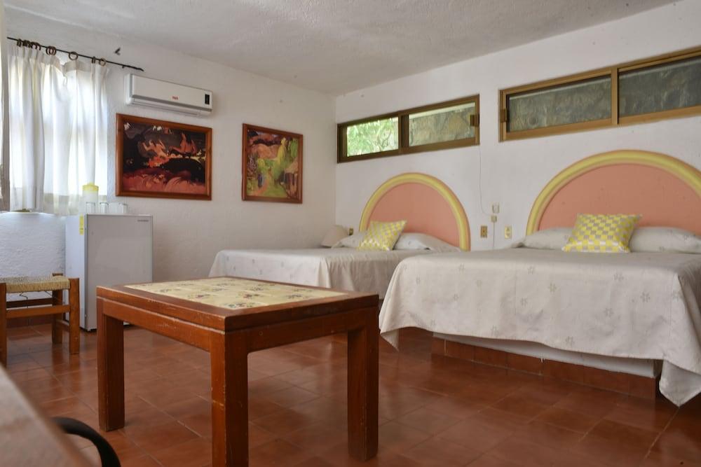 Catalina Beach Resort