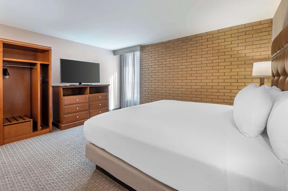 Drury Inn & Suites Champaign