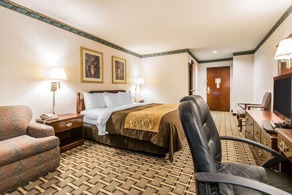 Quality Inn & Suites Evansville North