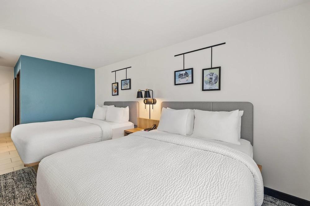 Sleep Inn & Suites Verona - Madison Southwest