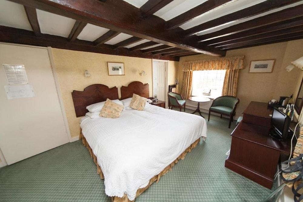 The Izaak Walton Hotel