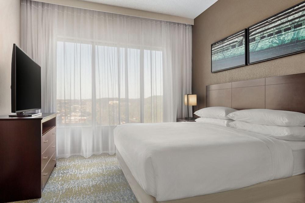 Delta Hotels by Marriott Bristol