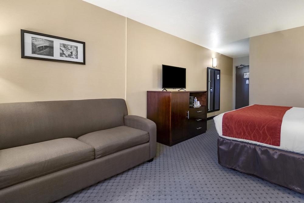 Comfort Inn Kent - Seattle