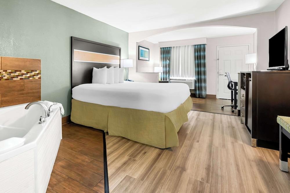 Best Western Executive Suites