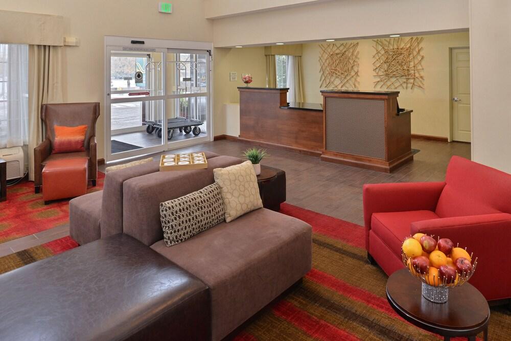 Quality Inn & Suites University Fort Collins