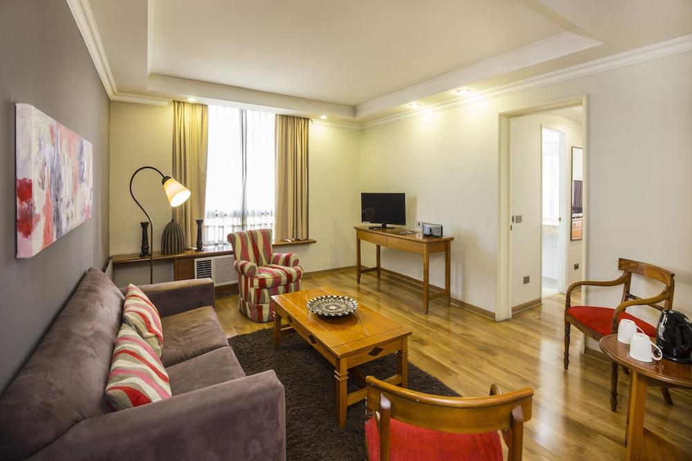 Hotel Bonaparte Boutique