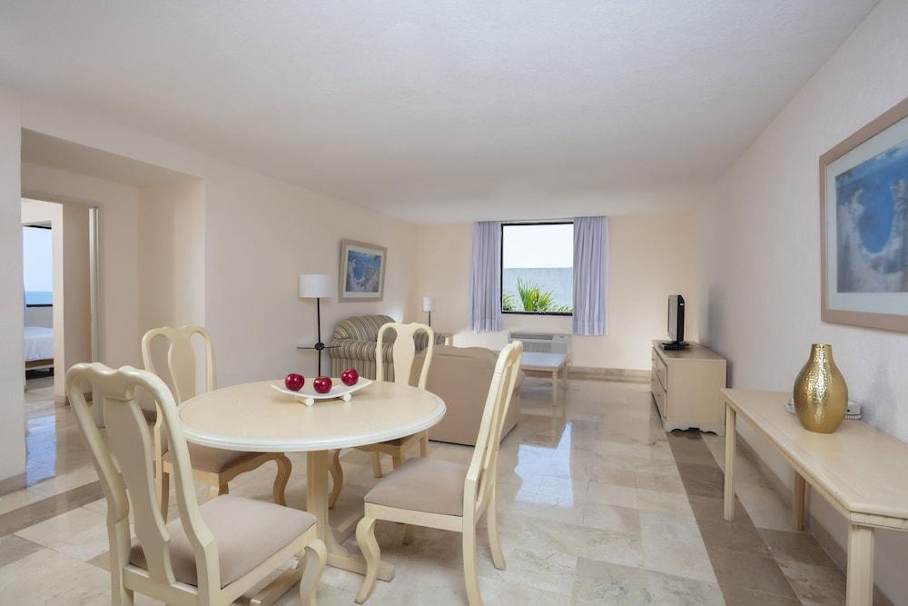 Fiesta Inn Veracruz Malecon