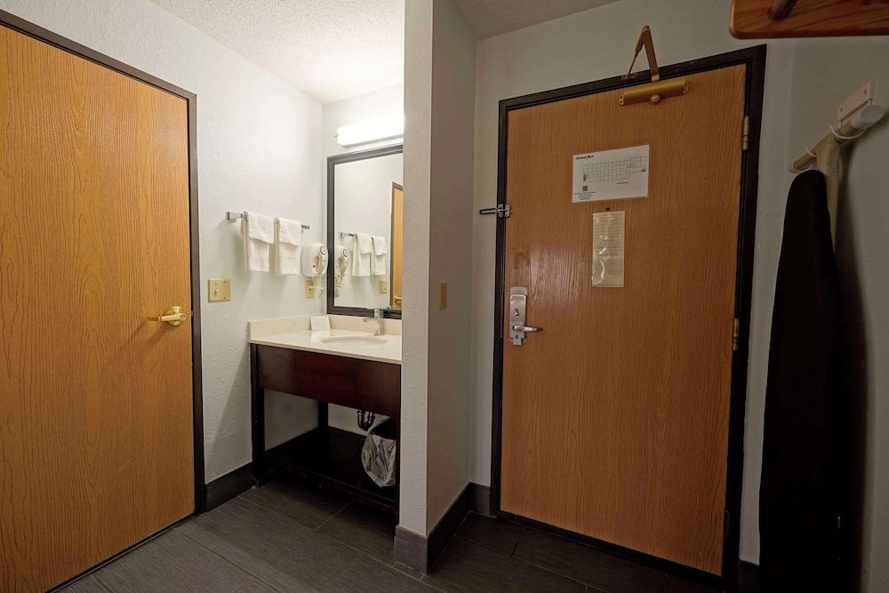 Quality Inn & Suites Harrington - Milford