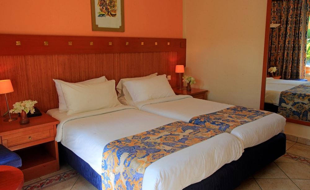 The Kairaba Beach Hotel