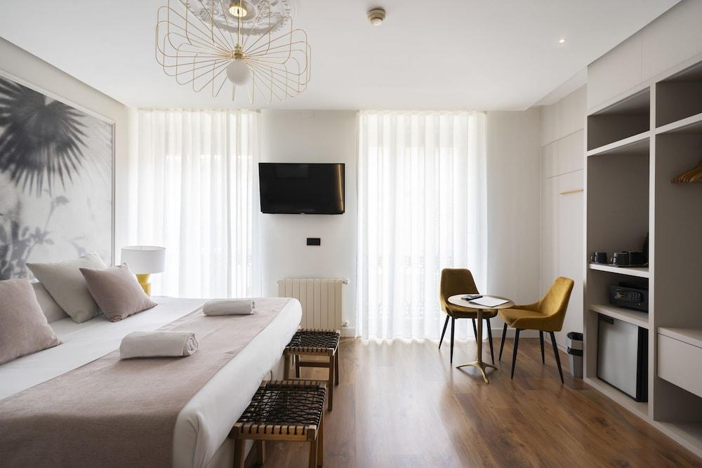 YOU & CO. J. Botánico Boutique Hotel