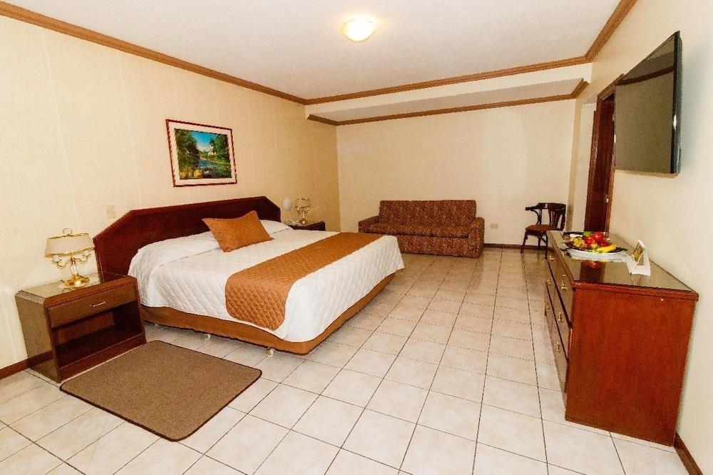 House Inn Apart Hotel