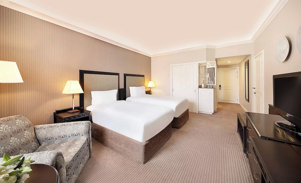 NH Johannesburg Sandton Hotel