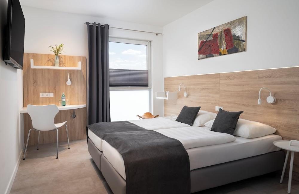 NOVALIS Hotel by AURUM Dresden