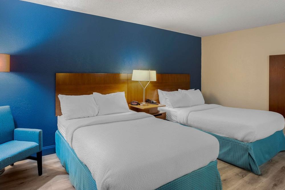 Comfort Inn & Suites Mt. Laurel-Philadelphia