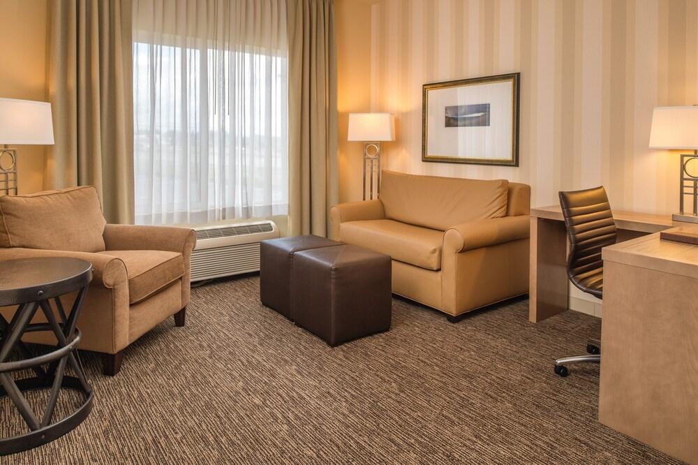 DoubleTree by Hilton Portland - Beaverton