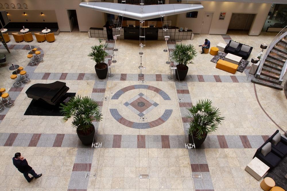 Bristol International Airport Hotel