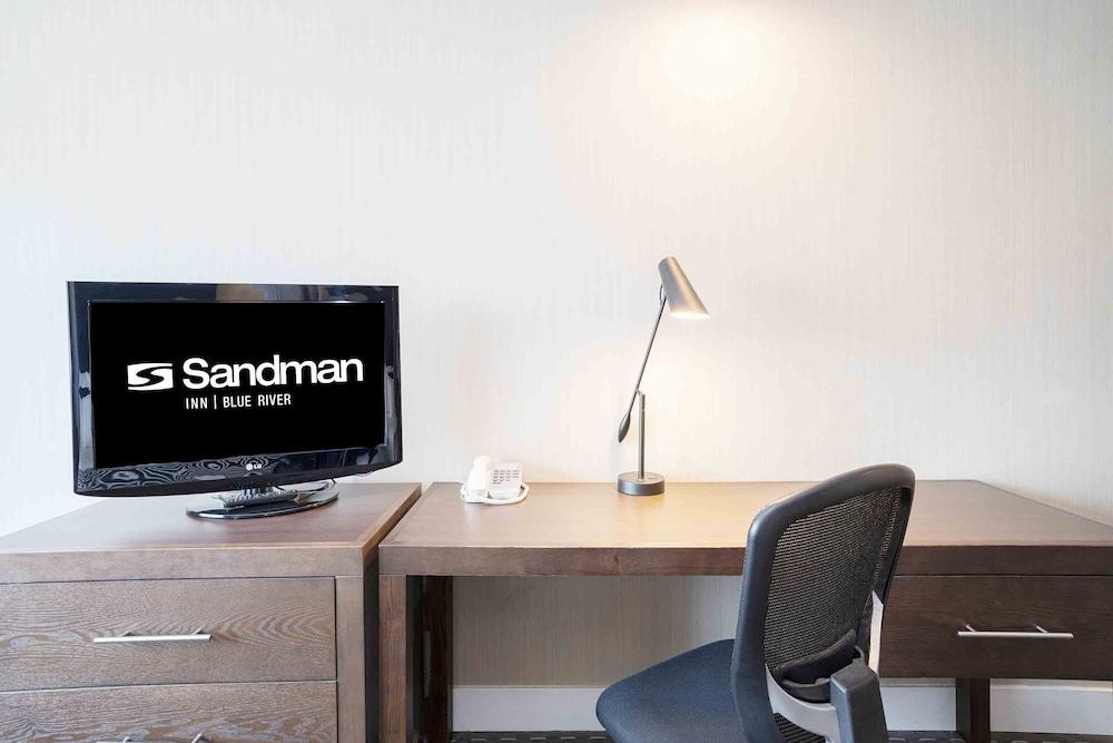 Sandman Inn Blue River