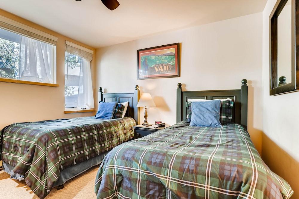 Simba Run Condos 2Bed 2Bath