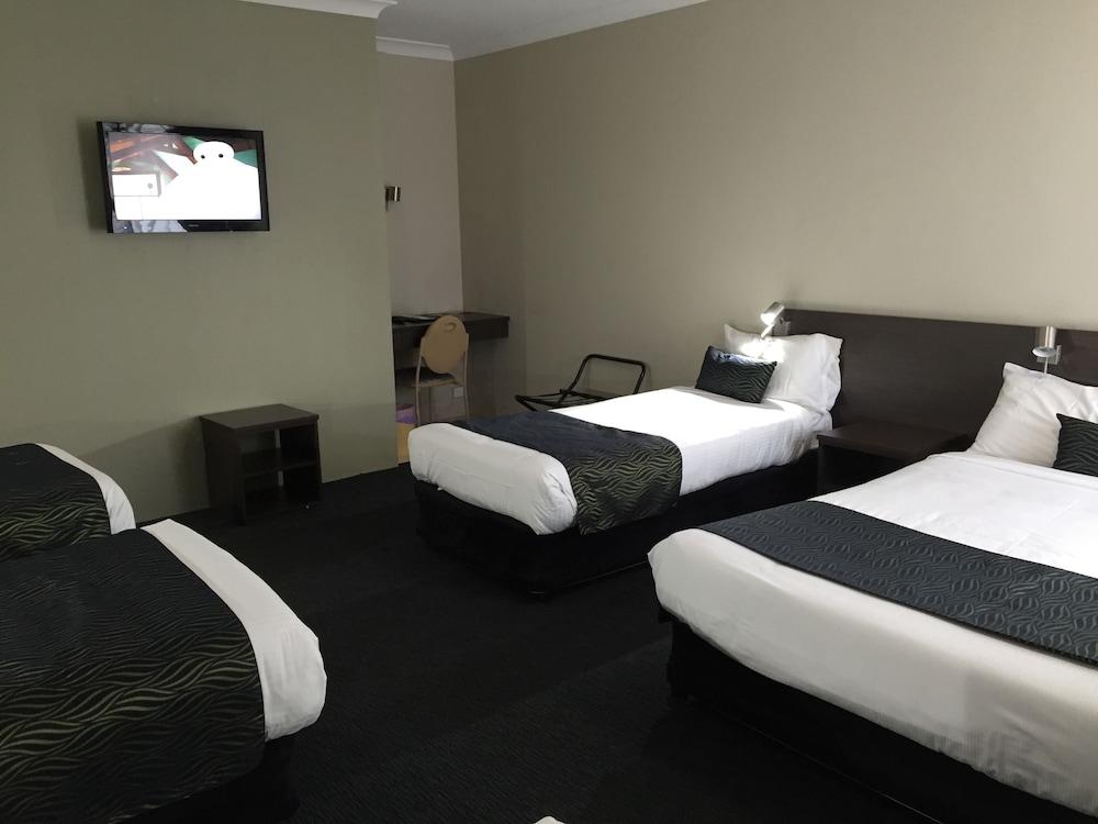 Hunts Hotel Liverpool