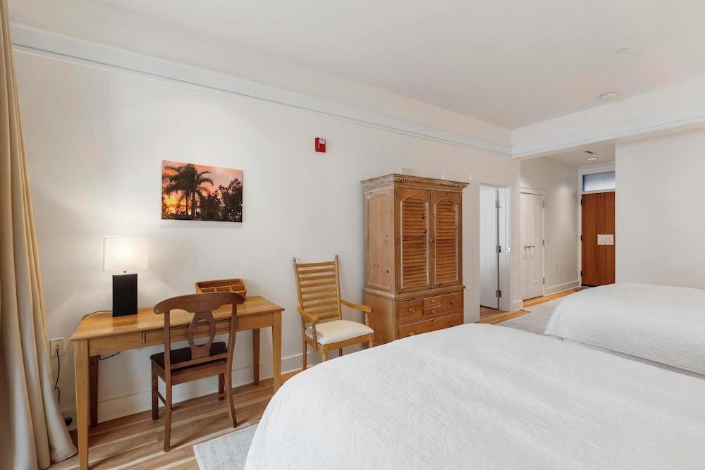 Village Suites Bay Harbor