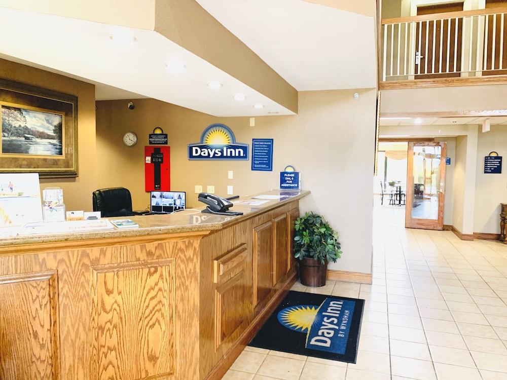 Days Inn & Suites by Wyndham Cuba