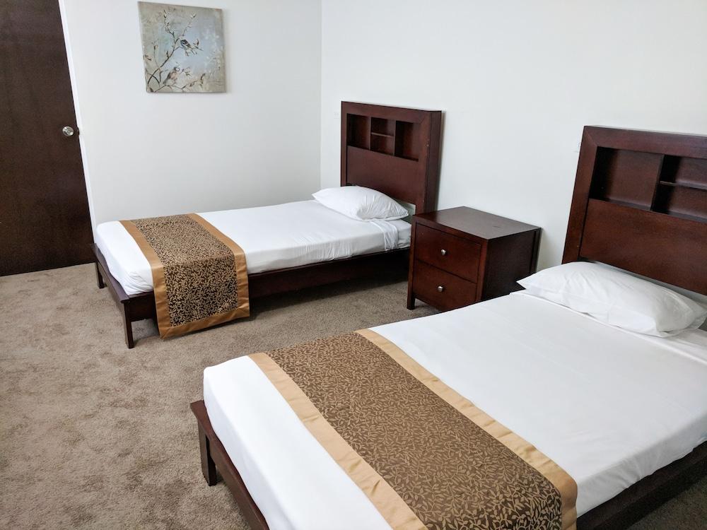 Oceanview Hotel & Residences