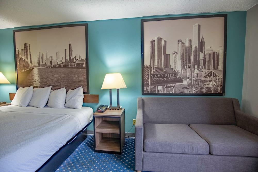 Super 8 by Wyndham Rockford I-90/Casino District