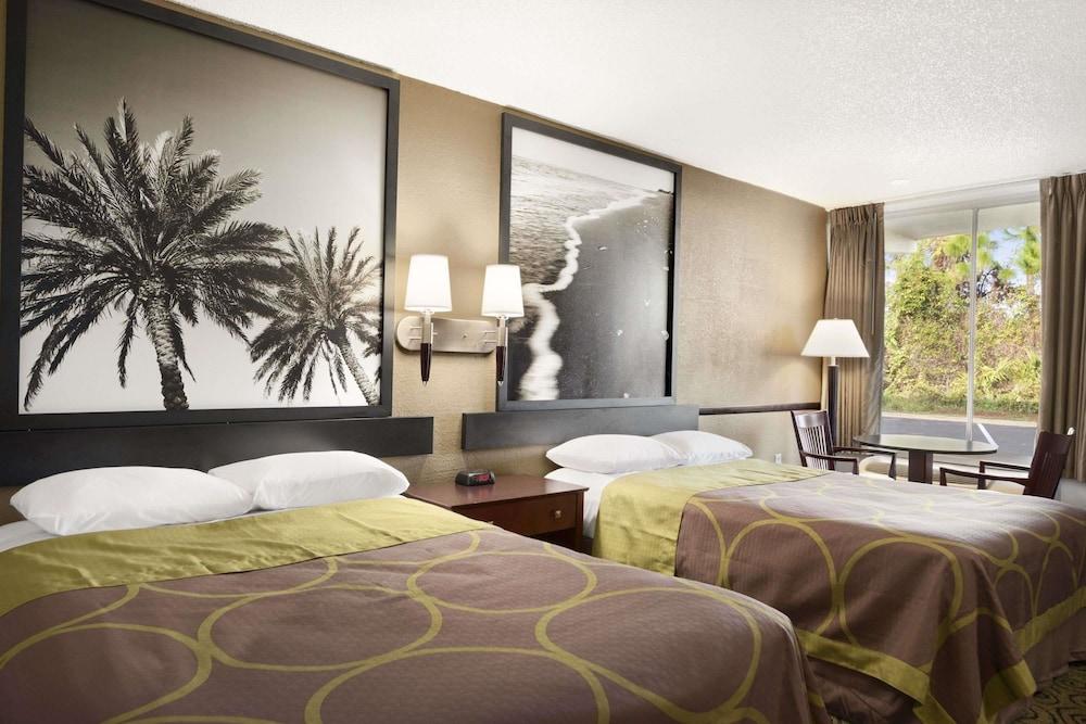 Super 8 by Wyndham Ormond Beach